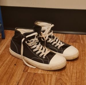 High Top Shoes US 11 H&M Converse
